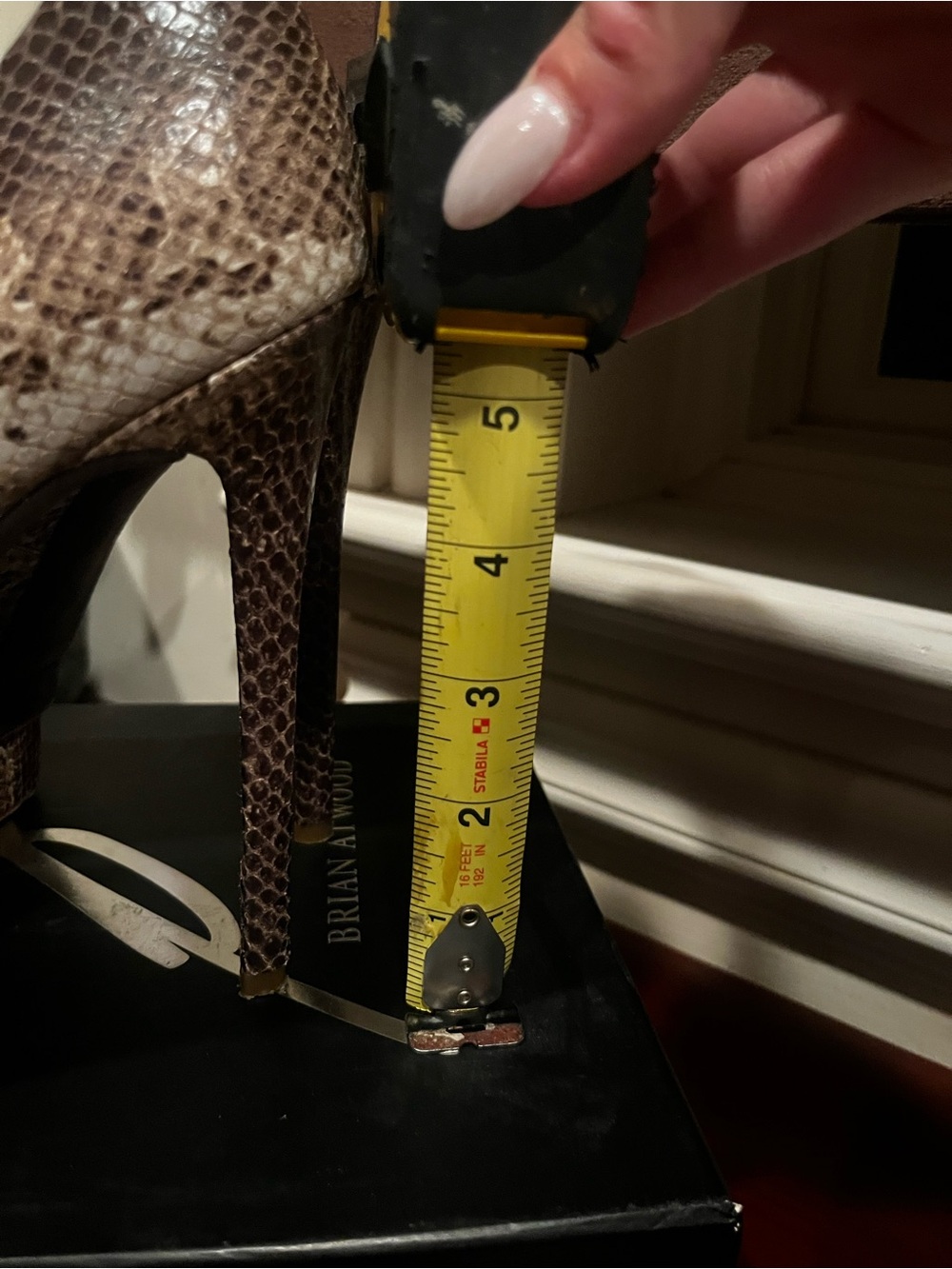 Brian Atwood Taupe Snake-Print Peep-Toe Pumps sz 8.5 - Picture 7 of 9